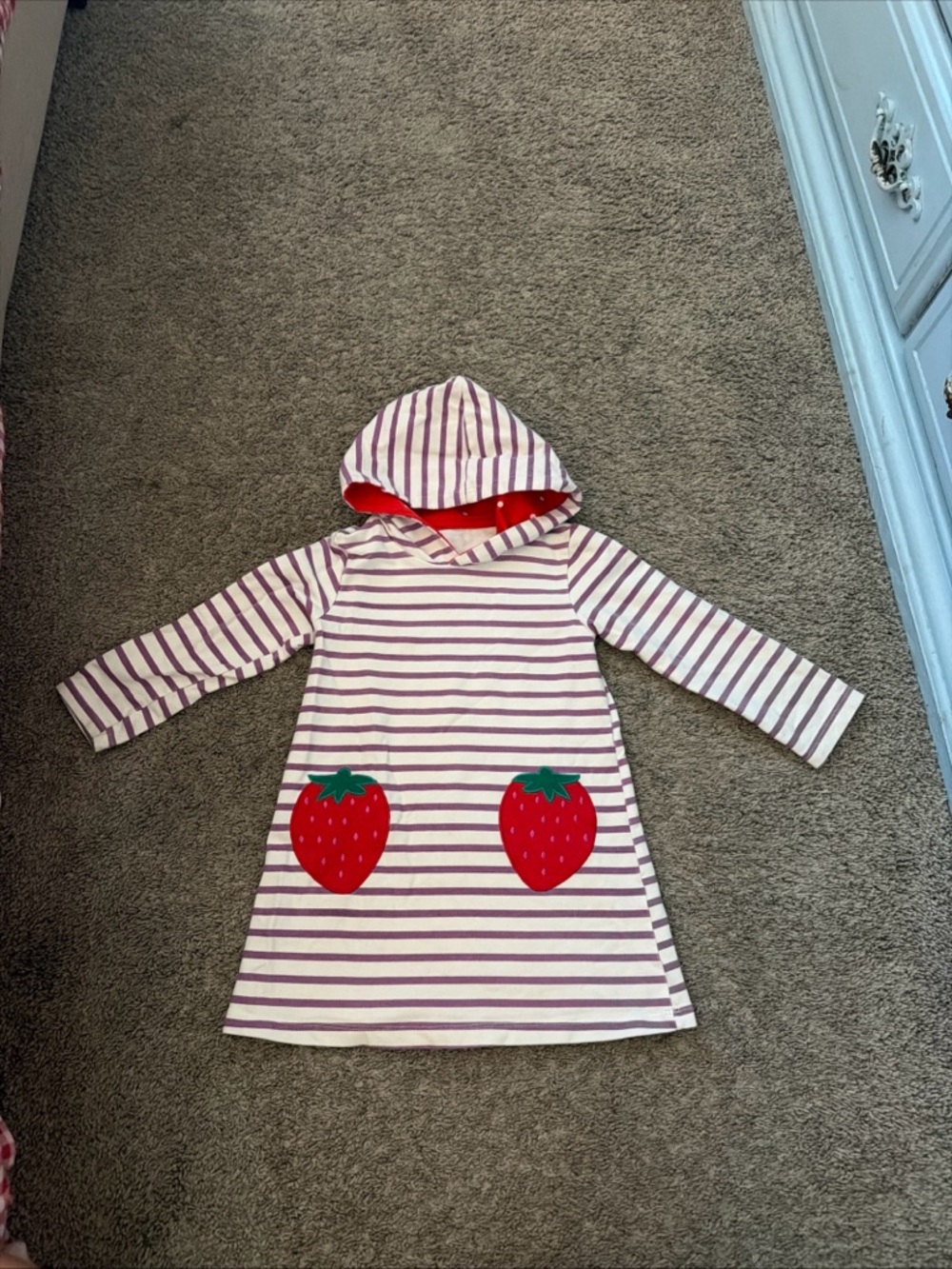 Striped Hooded Kids Dress with Strawberry detail - Purple and white striped 3/4